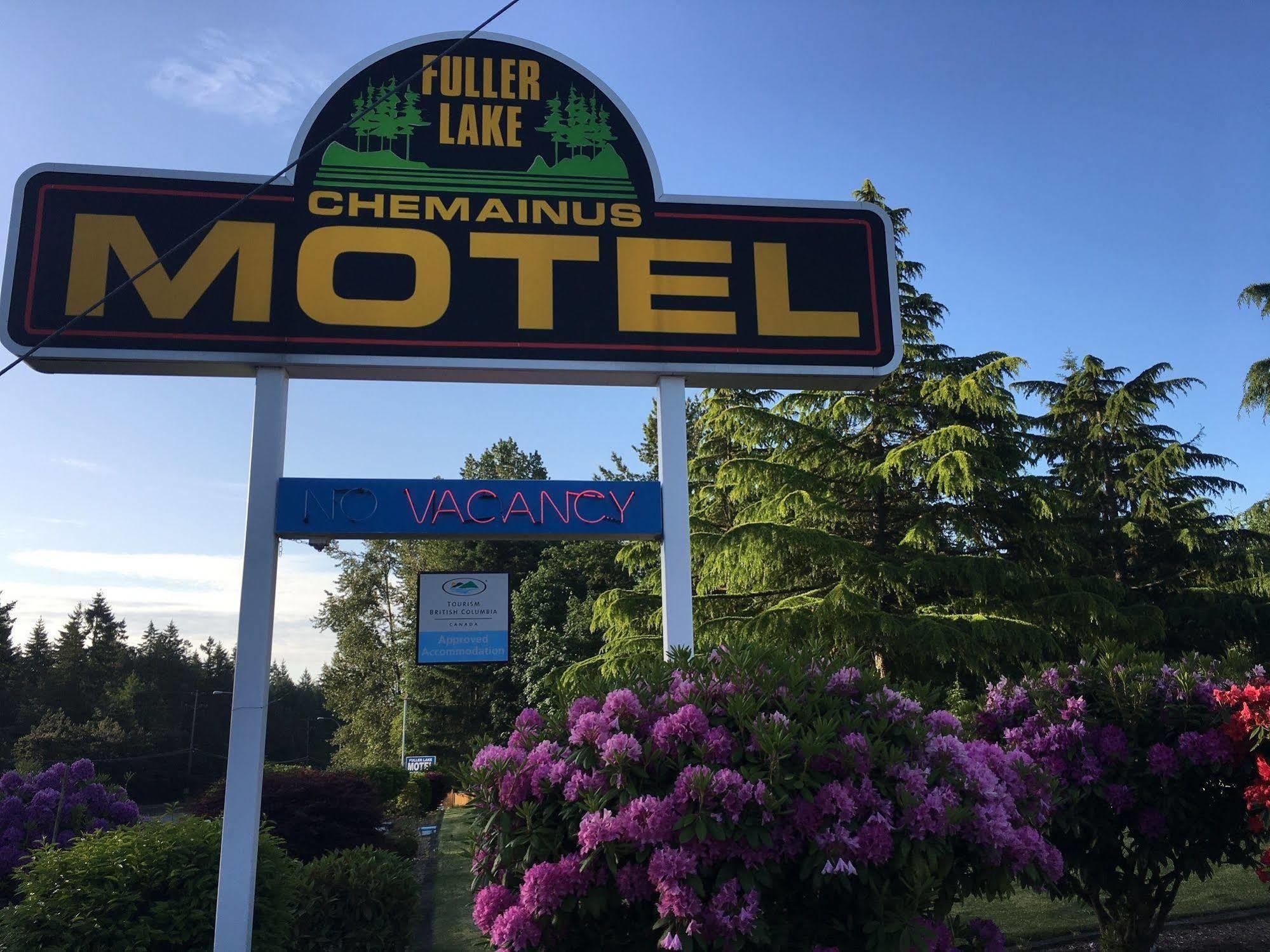 Fuller Lake Chemainus Motel Экстерьер фото